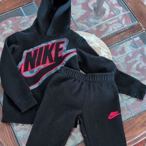 Nike Kids Black and Red Sweatpants Set